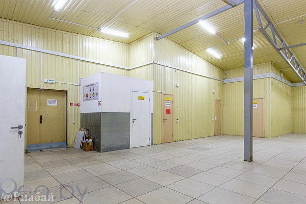 Торговые помещения 411 кв.м., Барановичи район,  В продаже