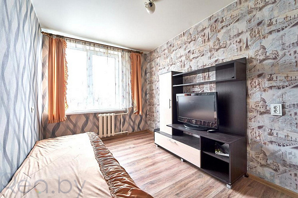 3-к квартира - городской посёлок Смиловичи, Червенский р-н район,  Продан