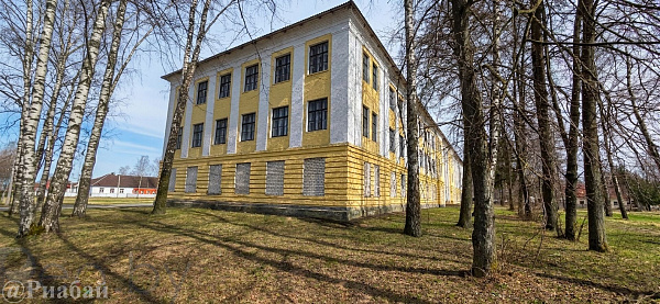 Здание 3323 кв.м., деревня Станьково, Дзержинский р-н район,  В продаже