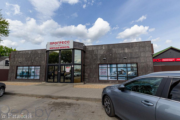 Торговые помещения 411 кв.м., Барановичи район,  В продаже